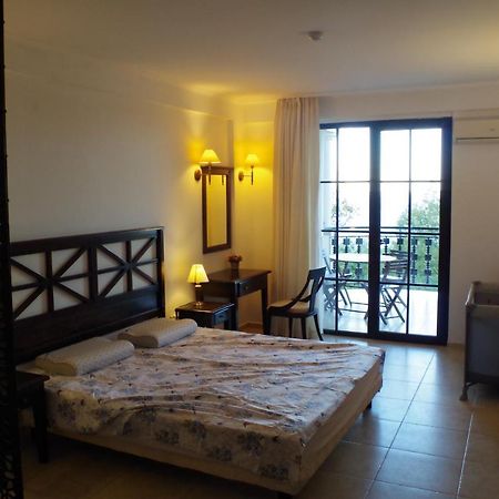 Beautiful 1St-Line Seaview Private Appartement In The Cliff Resort 오브조르 외부 사진