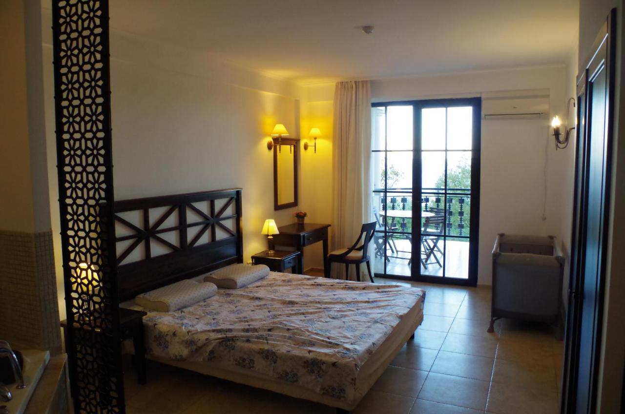 Beautiful 1St-Line Seaview Private Appartement In The Cliff Resort 오브조르 외부 사진