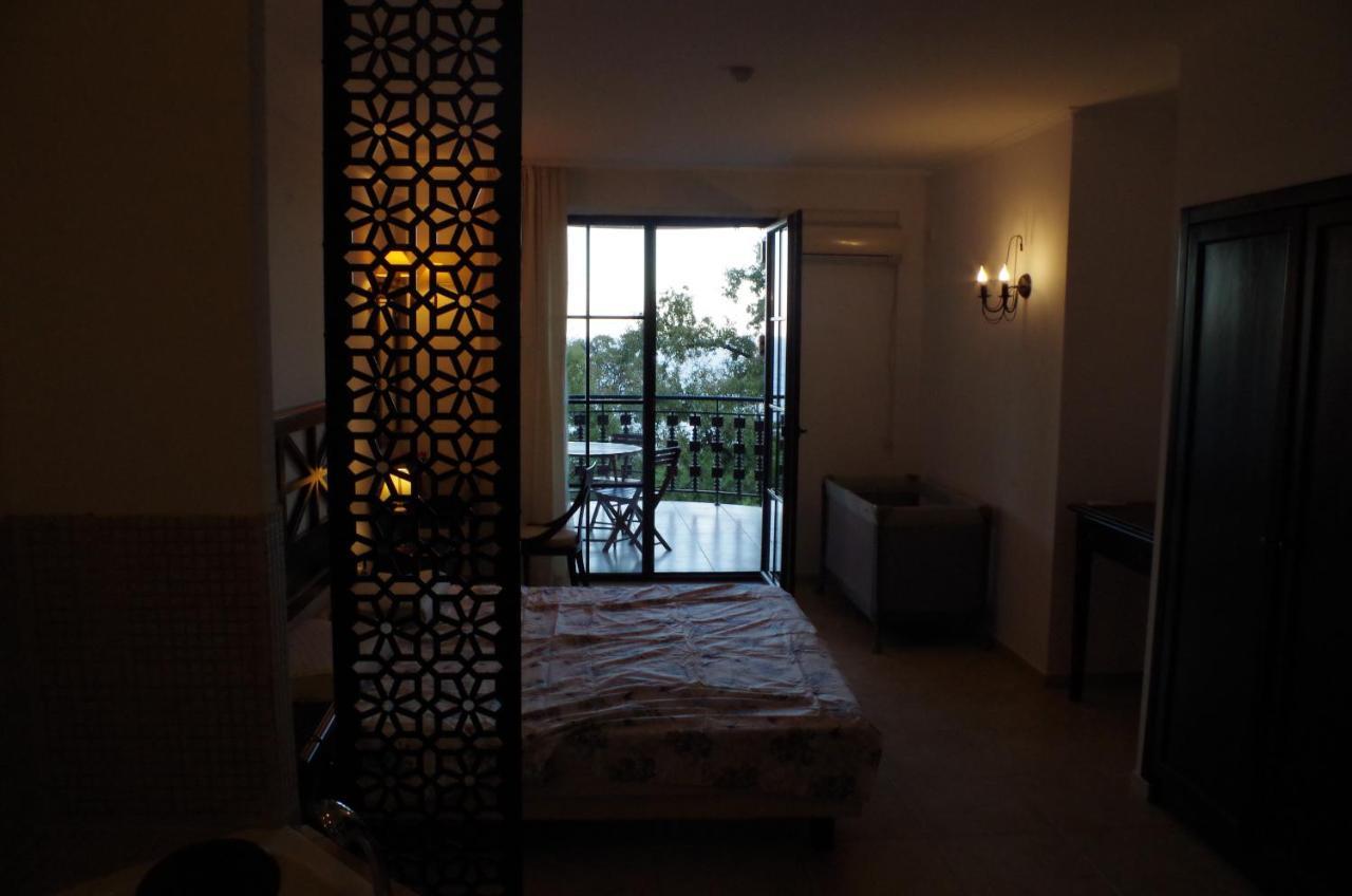 Beautiful 1St-Line Seaview Private Appartement In The Cliff Resort 오브조르 외부 사진